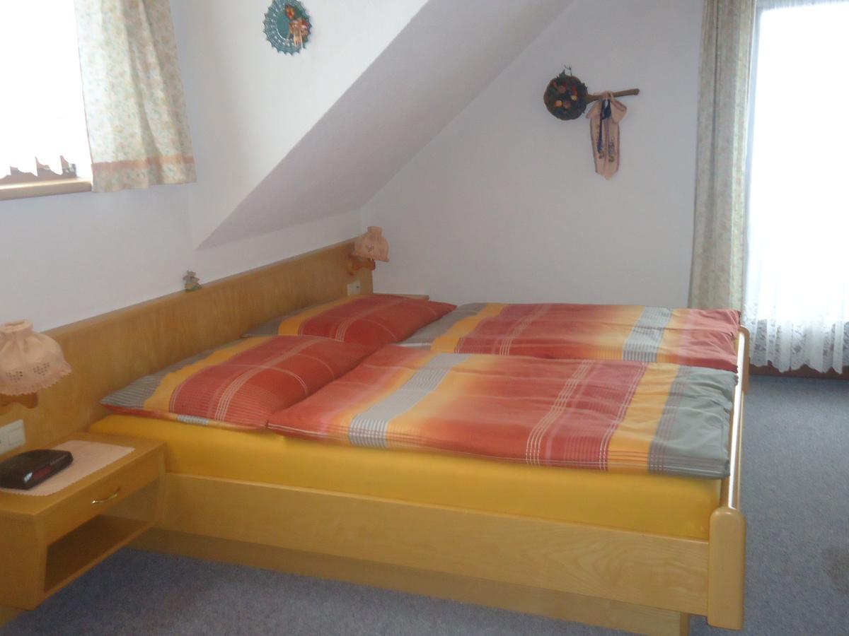Haus Dorfer Bed & Breakfast Mariapfarr Exterior photo